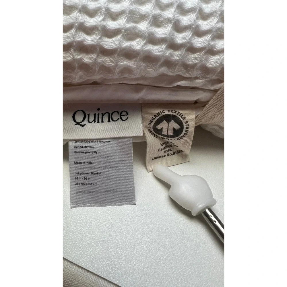 Quince Organic Waffle Bed Blanket Full/Queen White Cotton Textured Luxury New